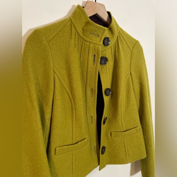 Boden 100% Wool 5 Button Lined Chartreuse Green Jacket Women’s Size 2 EUC - Picture 5 of 11